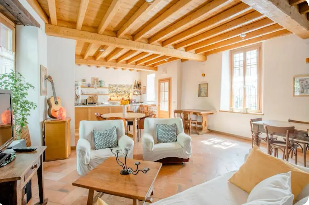 Alla Torre Del Barbarossa B&B Foresteria location