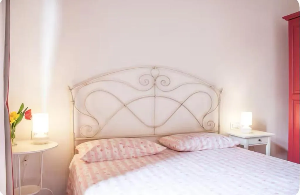 Alla Torre Del Barbarossa B&B Foresteria Mandello del Lario Nocleg ze śniadaniem